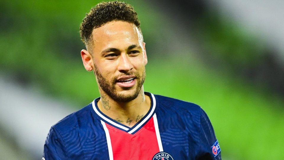 İspanyol savcısı Neymar hakkında suçlamalarını geri çekti