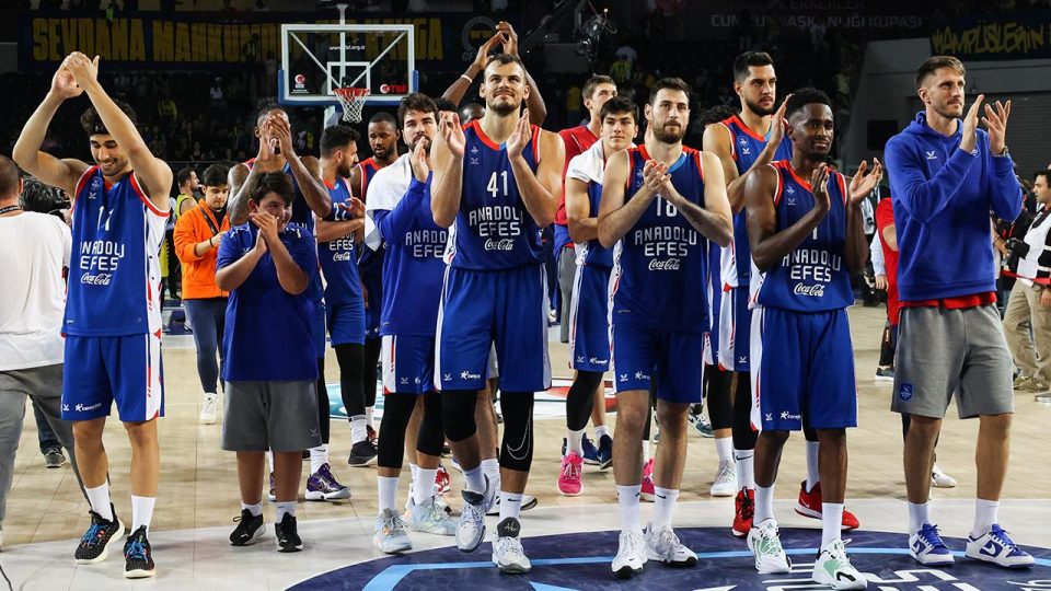 Anadolu Efes İspanya deplasmanında