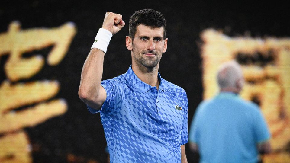 Djokovic çeyrek finale yükseldi