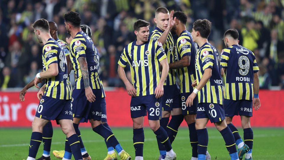 Fenerbahçe yarın Kasımpaşa’yı konuk edecek