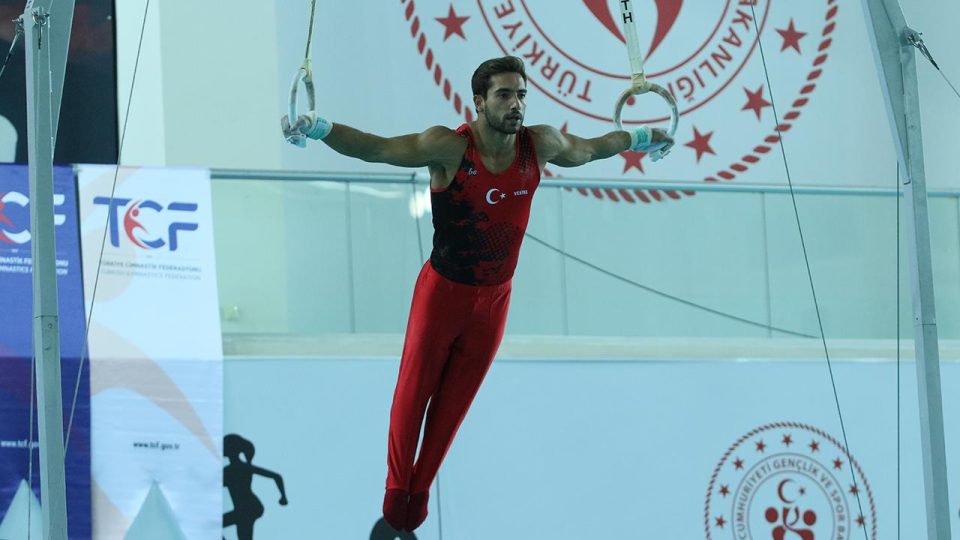 Milli cimnastikçi İbrahim Çolak Avrupa ve dünya şampiyonasına dikkat çekti