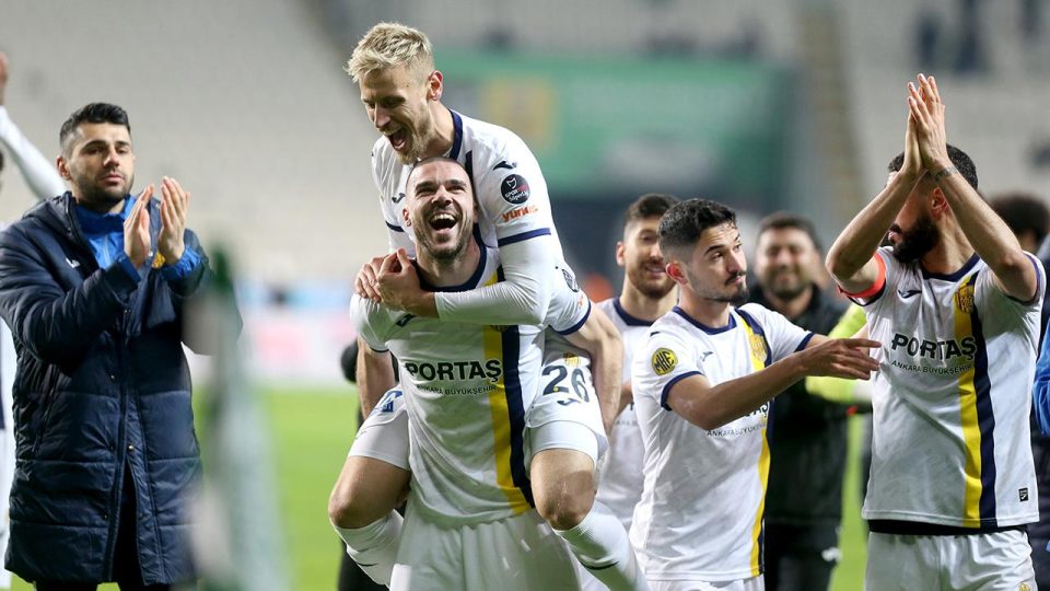 MKE Ankaragücü iki hafta sonra deplasmanda kazandı