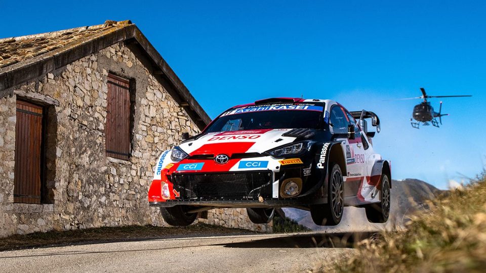 Monte Carlo Rallisi’ni Ogier kazandı