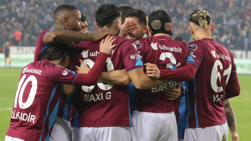 Trabzonspor evinde rakiplerine geçit vermiyor