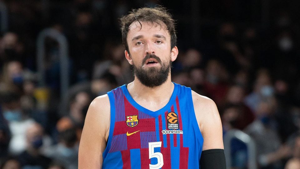 Milli basketbolcu Sertaç Şanlı’dan depremzedeler için destek çağrısı