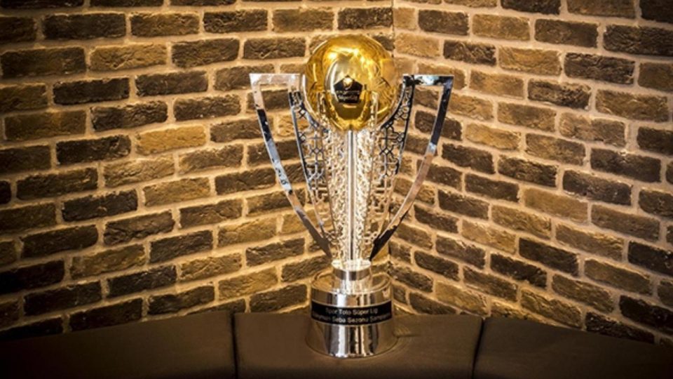Galatasaray kupayı derbiden sonra alacak