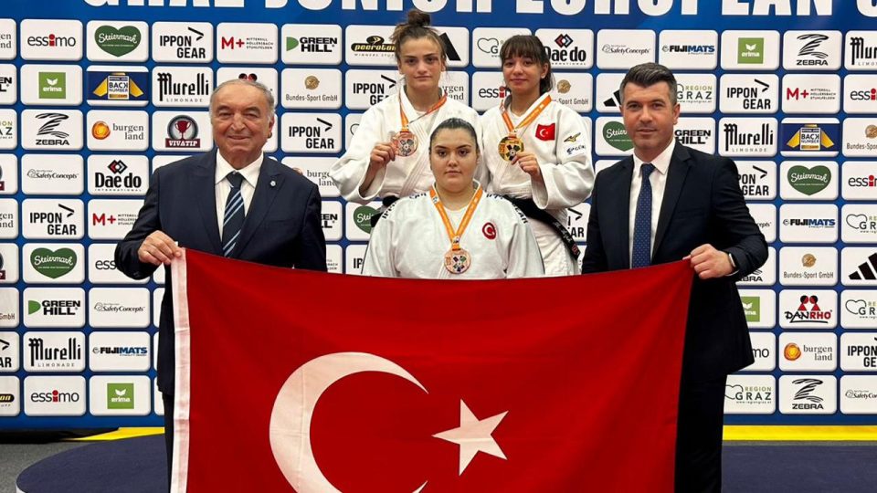 Genç judocular Avusturya’da 3 madalya kazandı