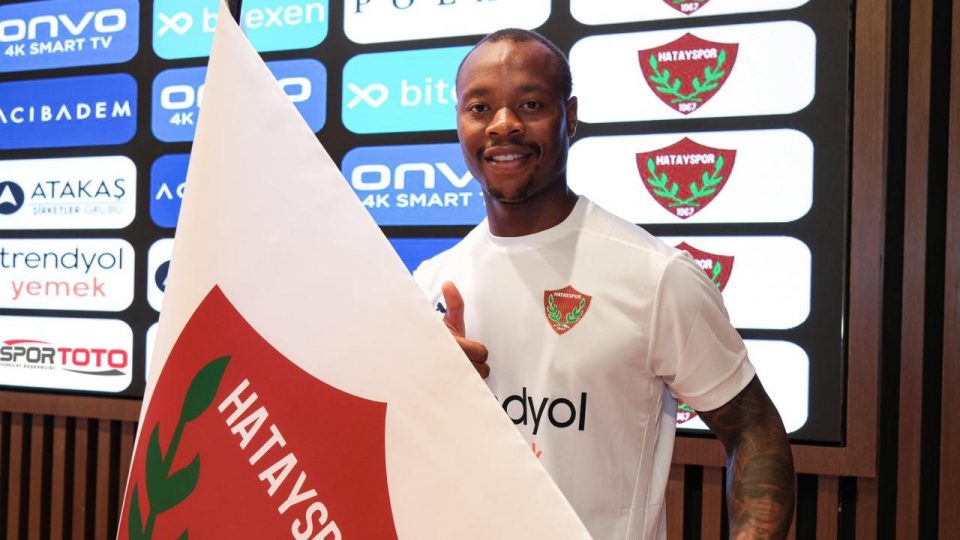 Hatayspor İsveçli golcü Carlos Strandberg’i transfer etti