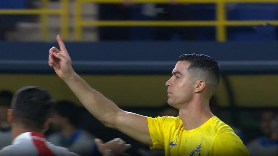 Cristiano Ronaldo verilen penaltıyı iptal ettirdi