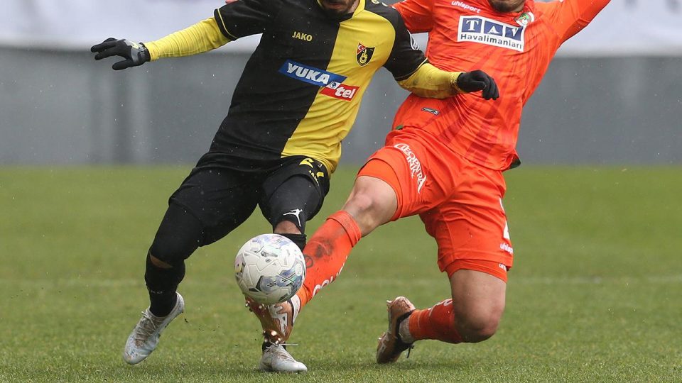 İstanbulspor Alanyaspor ile kaşılaşacak